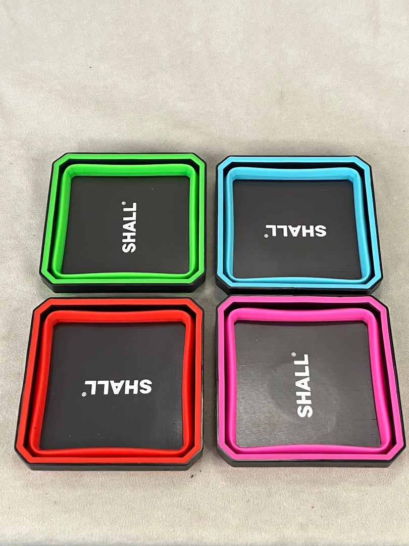 4 collapsible Magmetic containers red, green, blue, pink