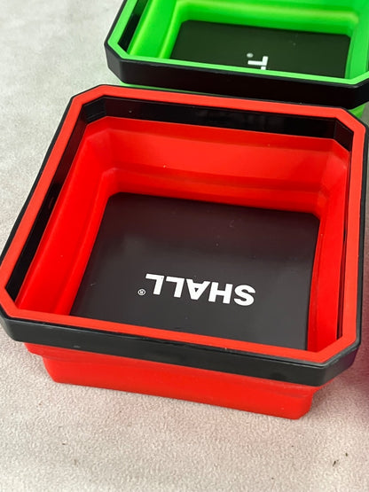 4 collapsible Magmetic containers red, green, blue, pink