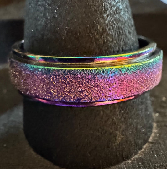 Multipink/blue band ring