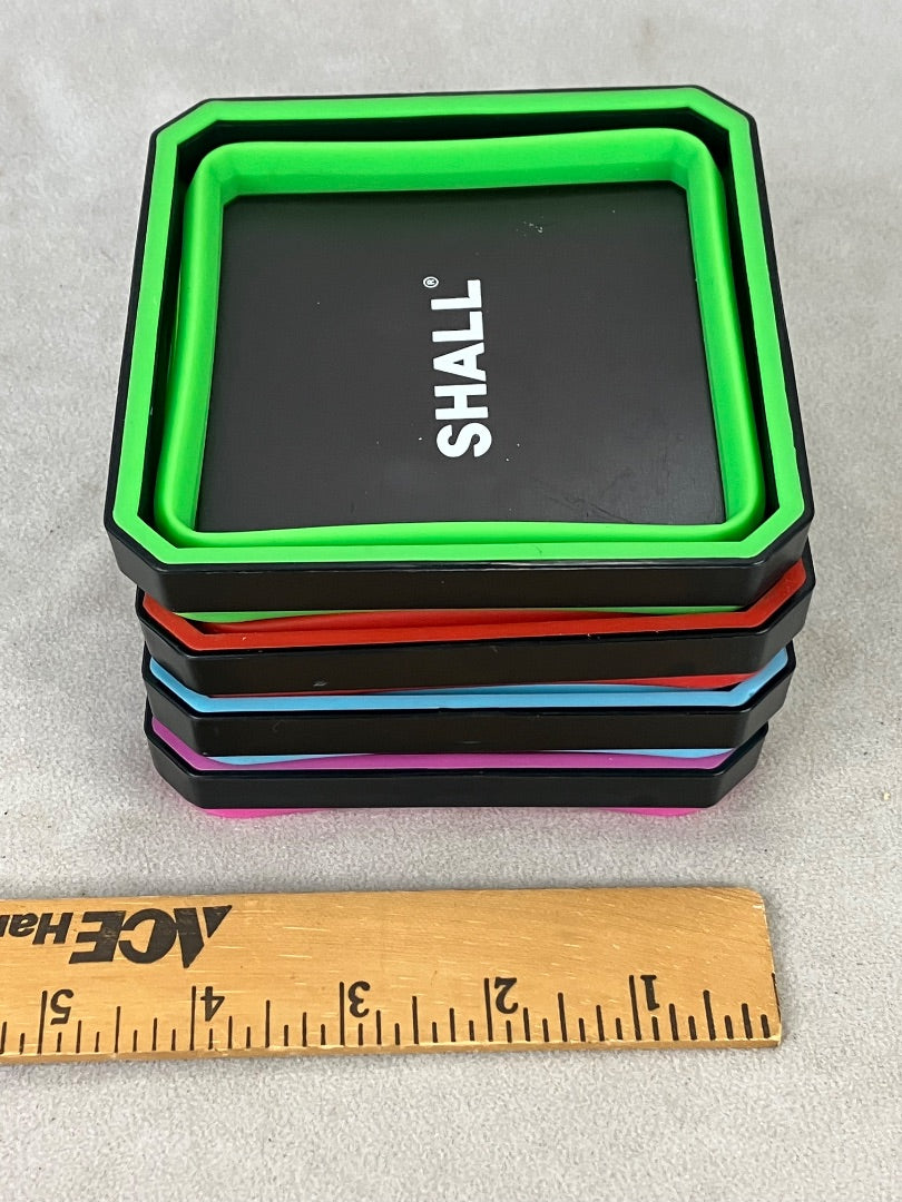 4 collapsible Magmetic containers red, green, blue, pink