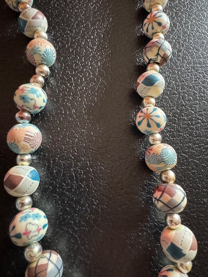 Bluebrownwhite bead necklace