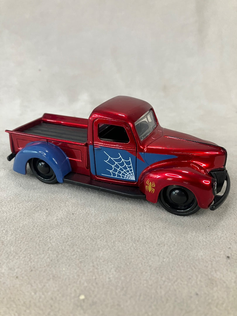 Marvel Spider Man Vintage Chevy Truck 1/64 Scale