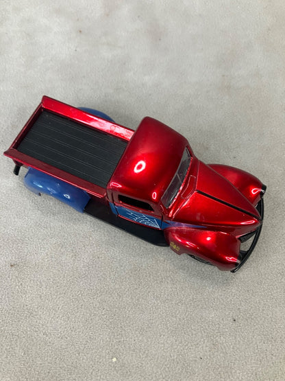 Marvel Spider Man Vintage Chevy Truck 1/64 Scale