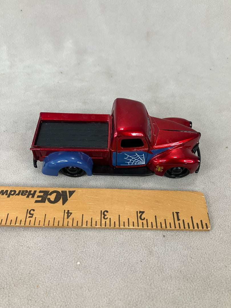 Marvel Spider Man Vintage Chevy Truck 1/64 Scale