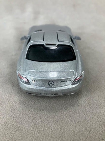 Jaguar Car 1/64 Scale