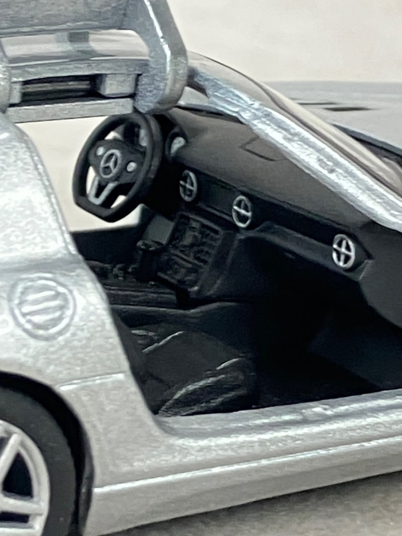 Jaguar Car 1/64 Scale