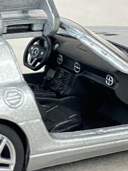 Jaguar Car 1/64 Scale