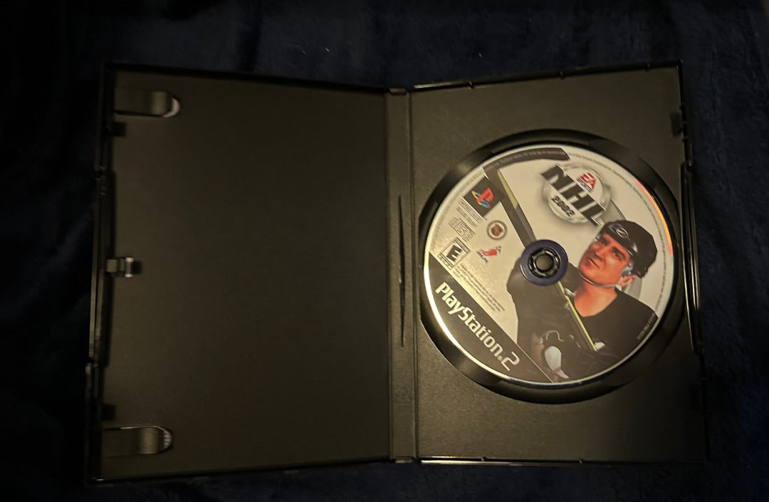 PS2 NHL 2002 Video Game, 6 x 4 x 1
