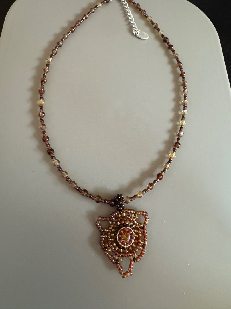 Animalhead beaded necklace