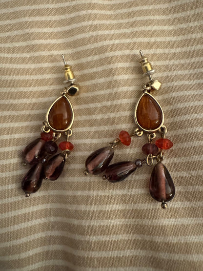 Maroon bead hallmarked dangle earrings