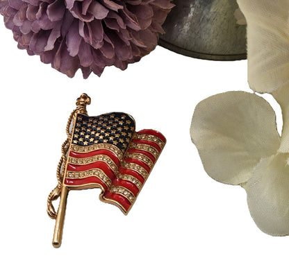 Monet Jewelry American Usa Flag Pin / Brooch Gold Tone Vintage 911 United We Sta Jewelry