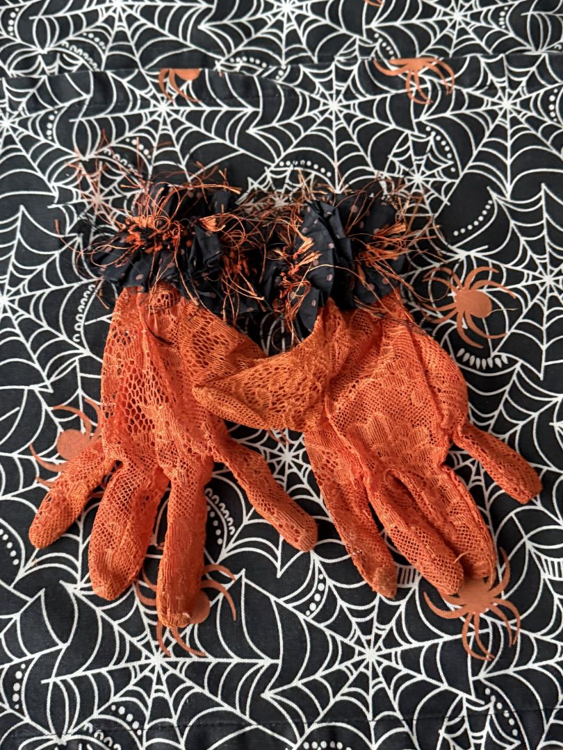 Orange  Orange Lace Gloves w/ Black Cuff, M