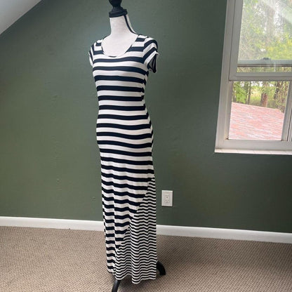 Black/White Stripe Maxi Dress, M