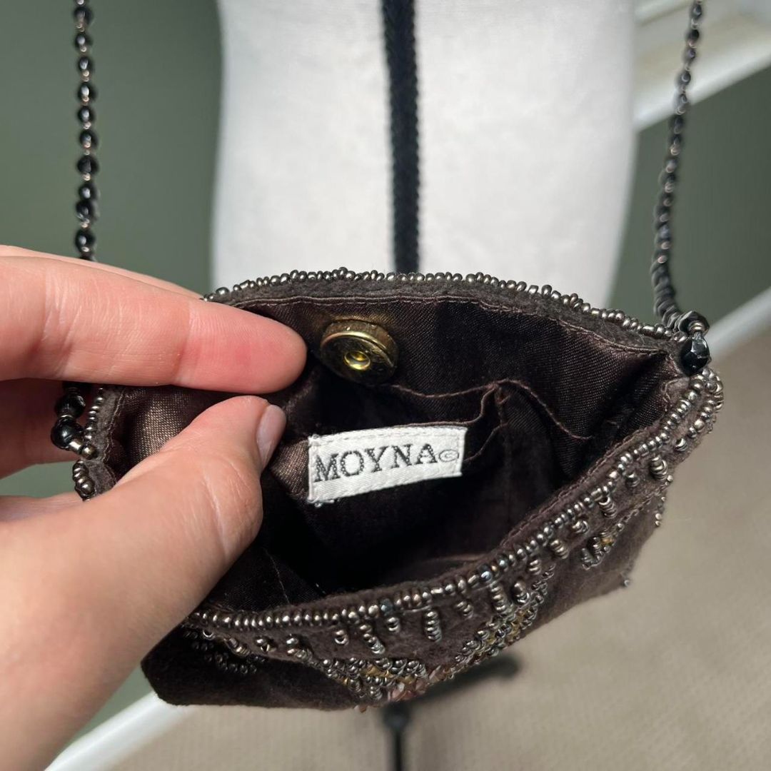 Small Beaded Velvet Purse