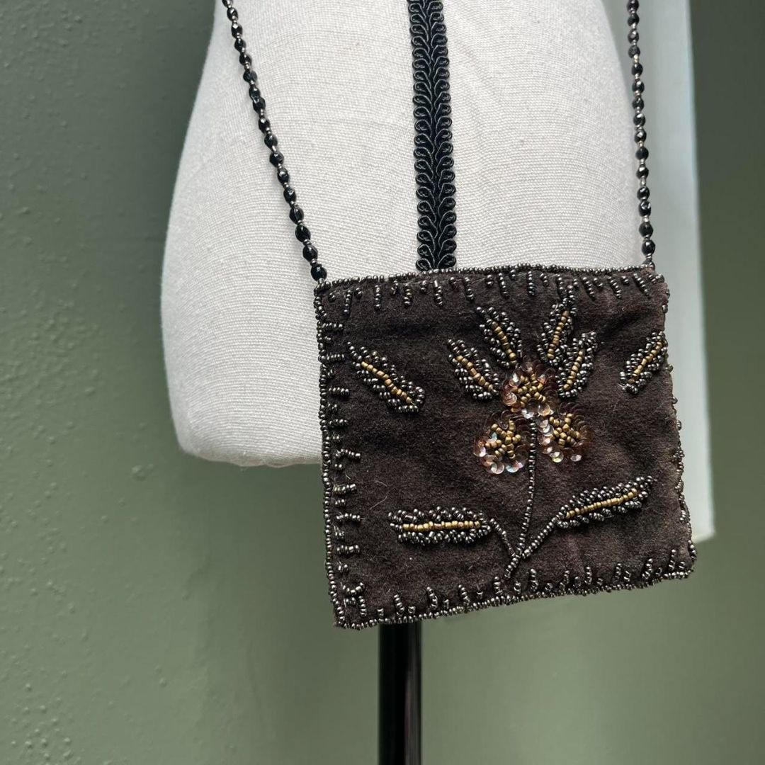 Small Beaded Velvet Purse