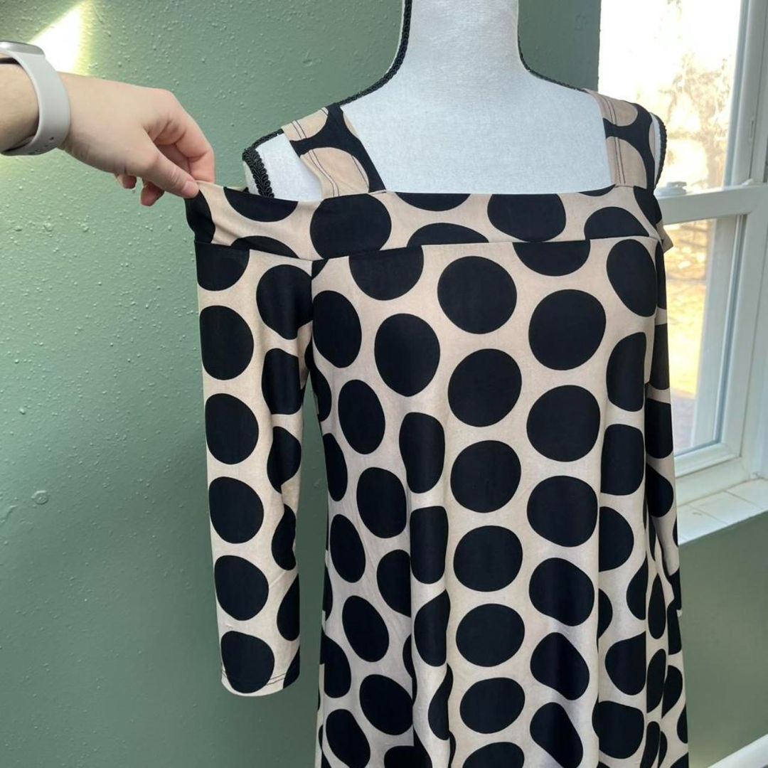 Y2K Polka Dot Off Shoulder Top, S