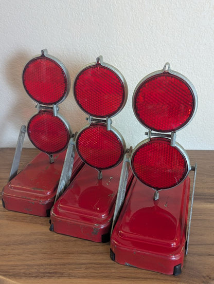 Roadside Reflector 'flares'