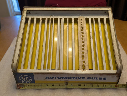 GE automotive lightbulb case/display