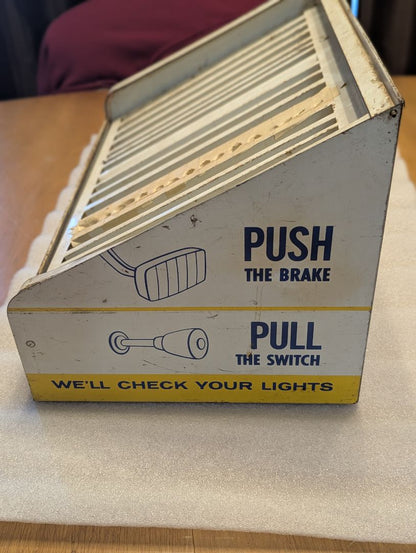 GE automotive lightbulb case/display