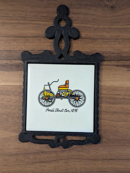 6x ceramic and cast-iron car decor