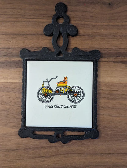 6x ceramic and cast-iron car decor