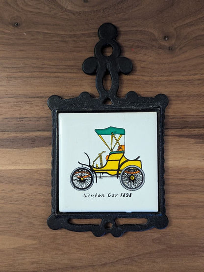 6x ceramic and cast-iron car decor
