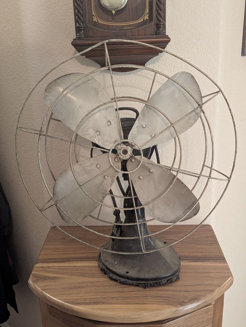 1940's Four bladed fan - Works