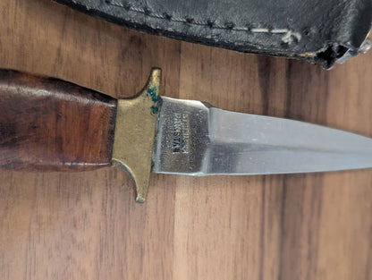 Small knife with sheath
