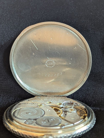 Elgin Pocket Watch - 15 Jewels - Size 12s - MINT Gold Filled case - Serviced