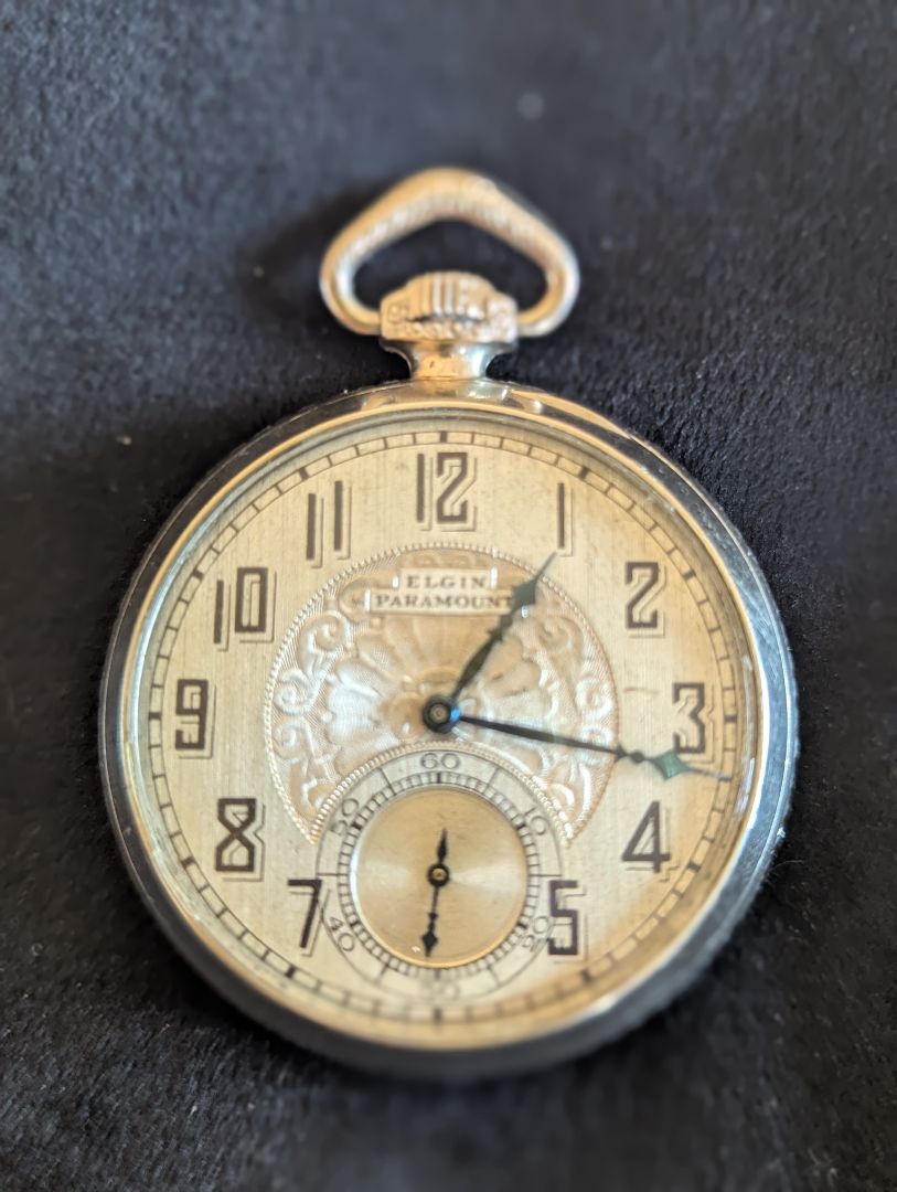 Elgin Pocket Watch - 15 Jewels - Size 12s - MINT Gold Filled case - Serviced