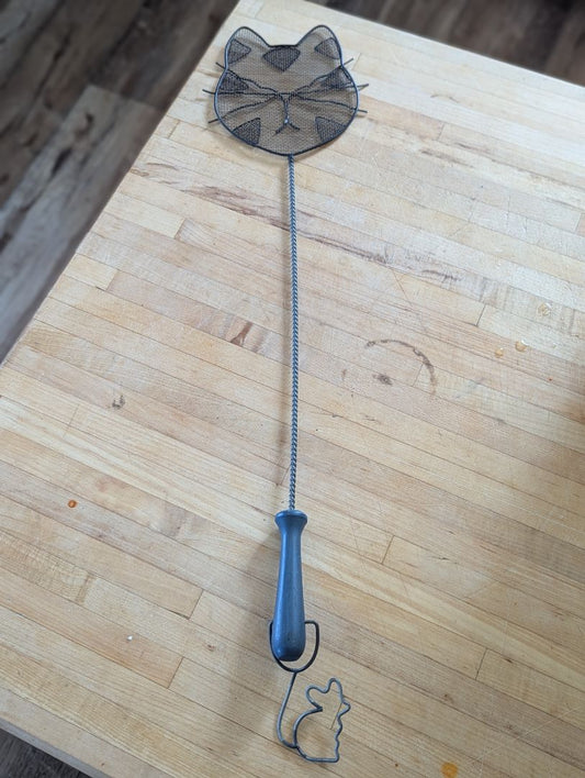 Kitty fly swatter
