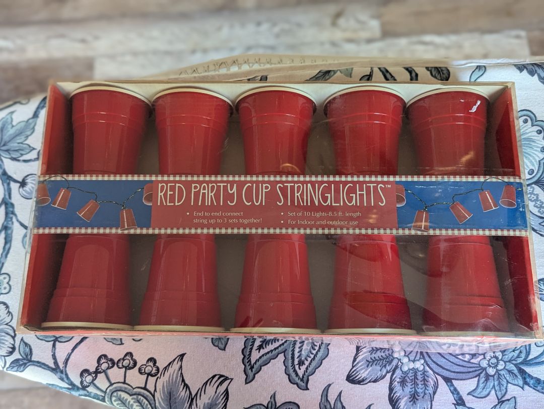 Red solo cup party lights - New