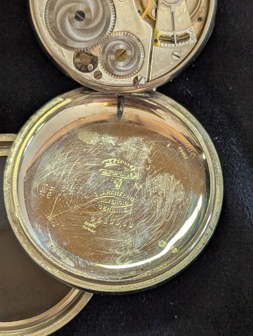 Elgin Pocket Watch - Size 16s - 15 Jewels - Run great