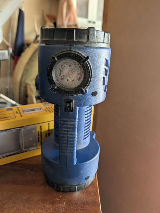 Roadside airpump