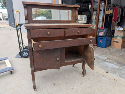 Early 1800's Buffet - Wood casters - Original mirror