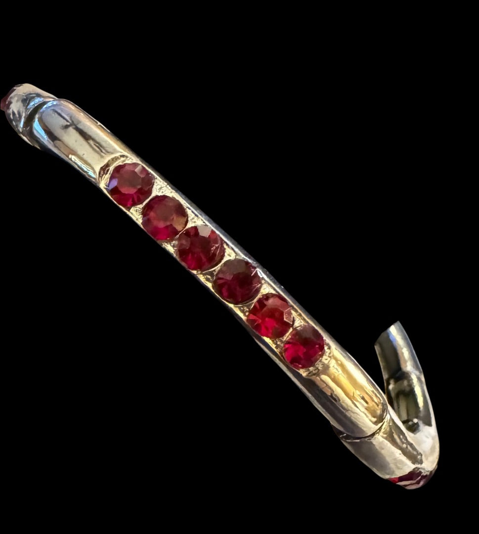 CookieLee SilverTone w/red accent stretchy bracelet