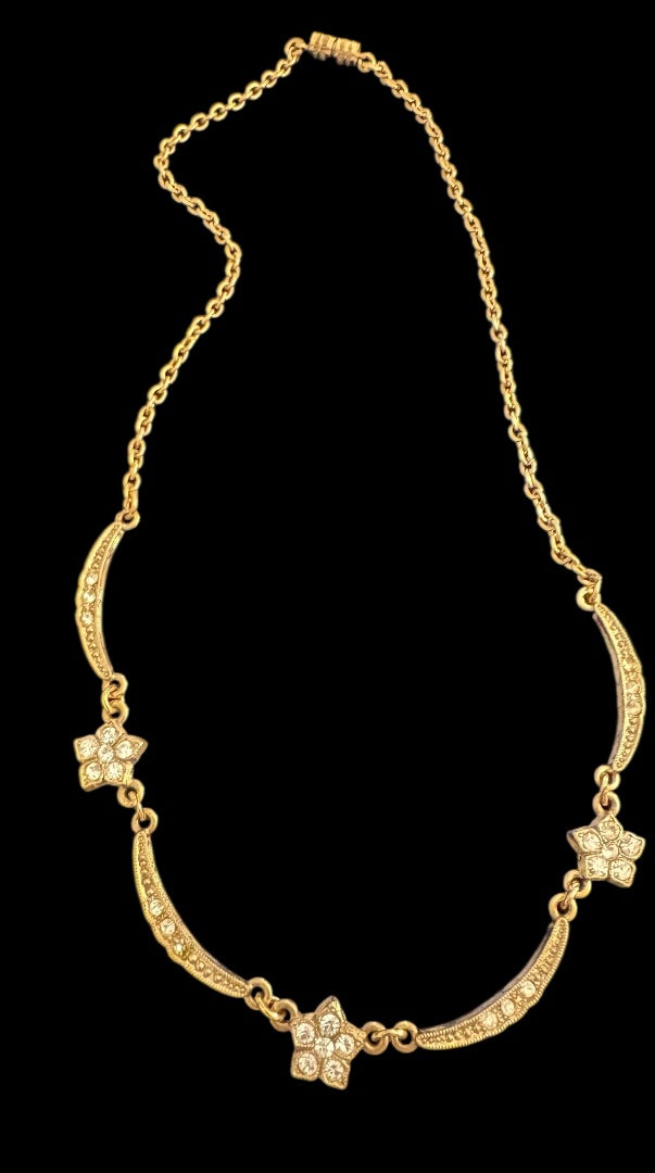 Gold tone with rhine star necklace