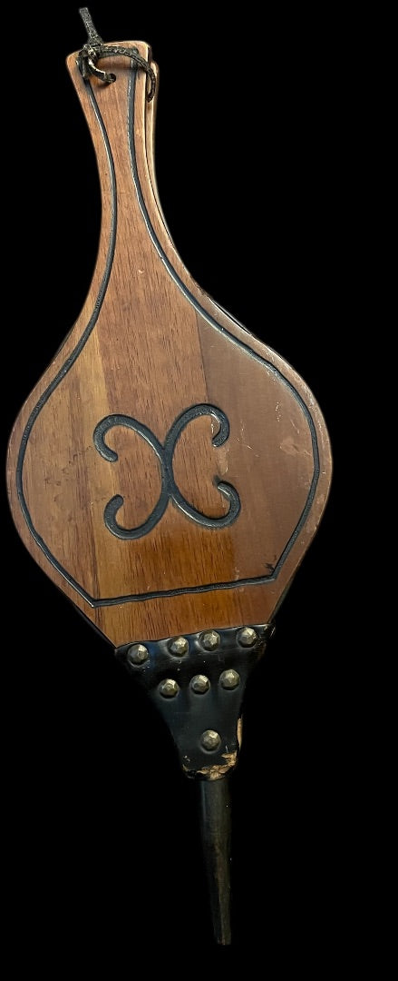 Vintage bellow-sm