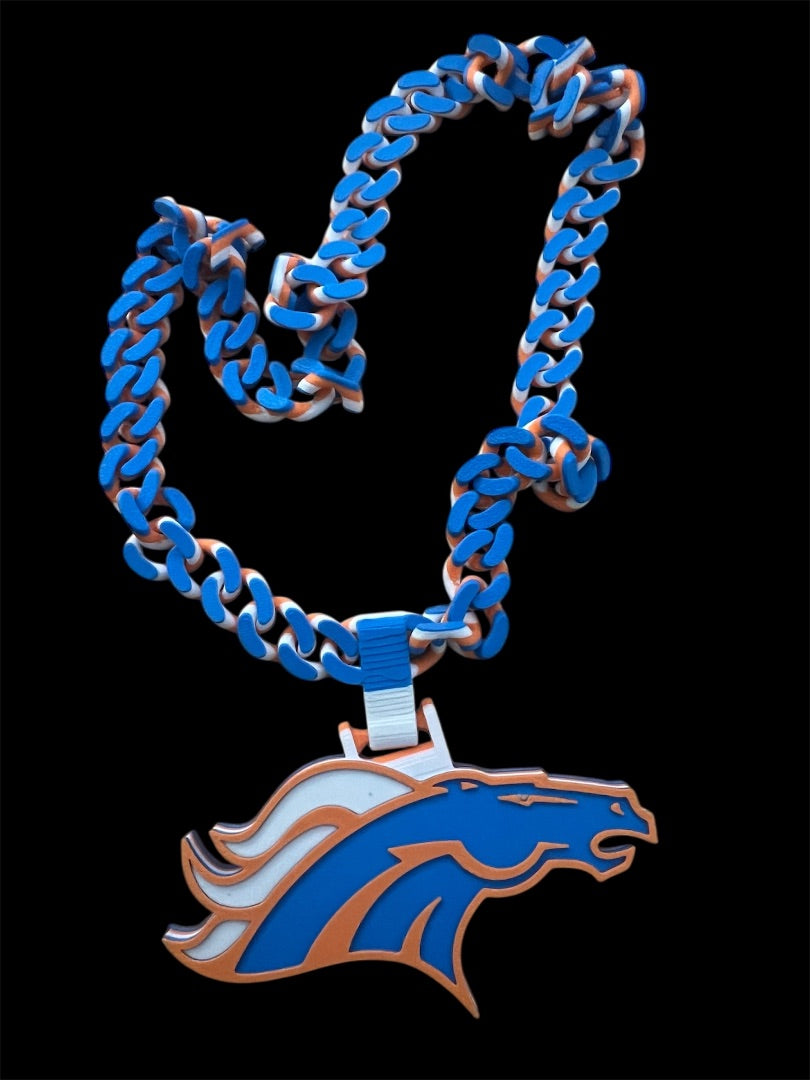 3Dprinted Bronco head/chain