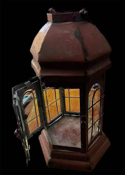 Red lantern