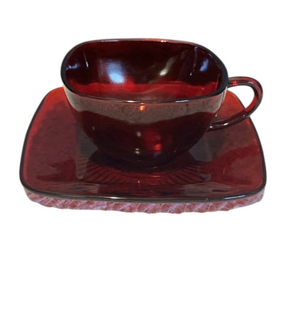 (Set) Vintage Anchor Hocking Glass Charm Ruby Pattern Cup & Saucer Set