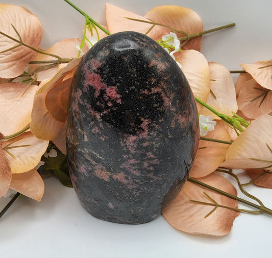 Rhodonite Free-Form Stones