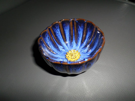 Small Lotus Tea Cup