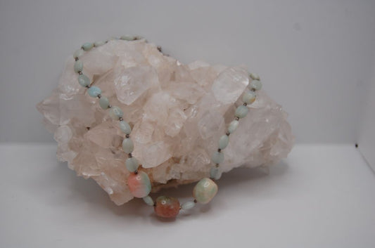 Necklace - Serpentine Beaded Necklace with 3 chunky peach and green accent stones