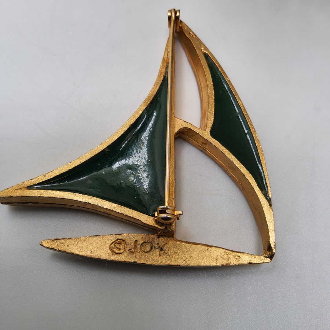 Vintage 70s Sailboat | Brooch | Blue Sails | Resin Enamel | Gold Plated | Stamped Joy | Heavier Pin Vintage
