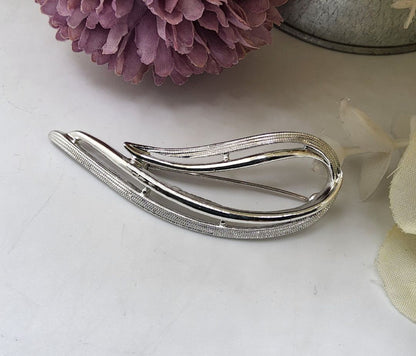 Vintage Sarah Coventry Brooch Jewelry