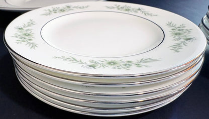 Wedgewood Vintage Wedgewood Bone China Westbury Pattern Dinnerware Set
