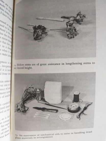 Handbook Dried Arrangements hardcover