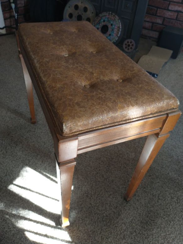 Organ/Piano Bench 22"