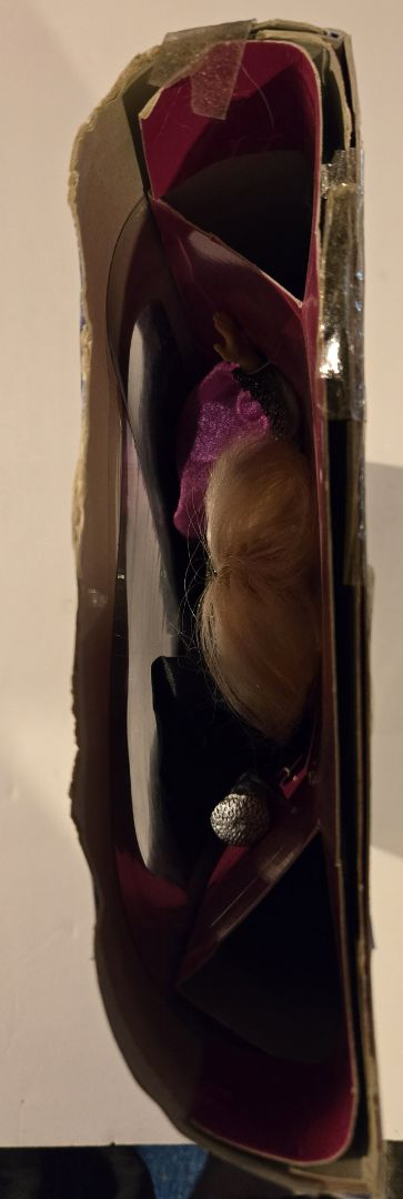 Samantha - Bewitched Doll 1997